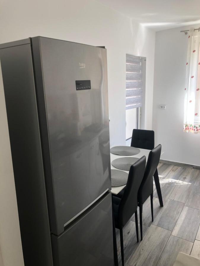 Skepsis Apartament Apartment Alba Iulia Bagian luar foto