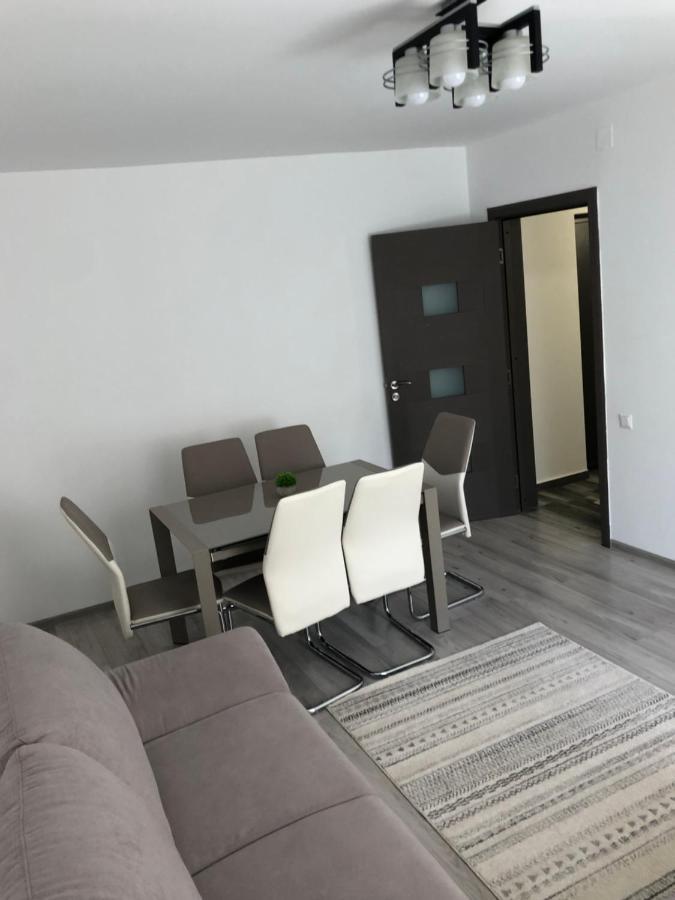 Skepsis Apartament Apartment Alba Iulia Bagian luar foto